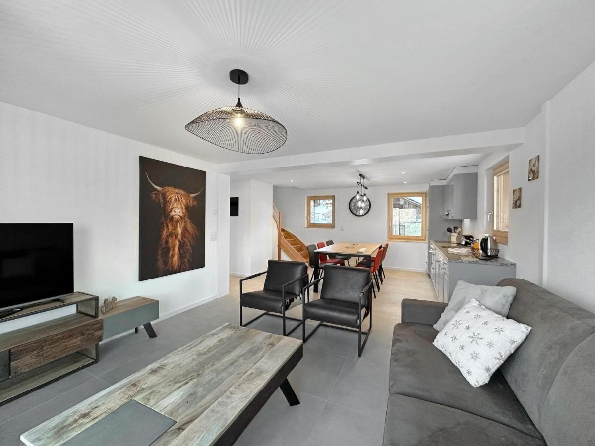 The Laughing Cow - 10 Mns From Sion And Apartment